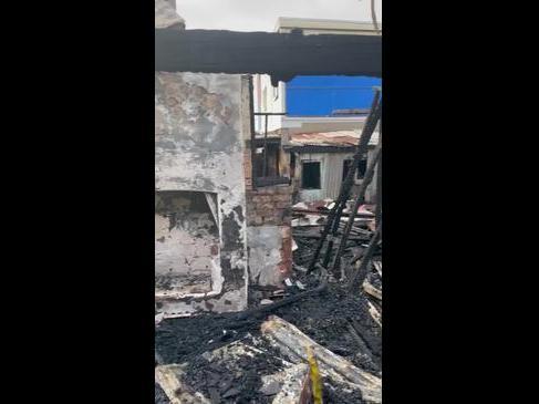 Fire destroys historic Geelong West cottages