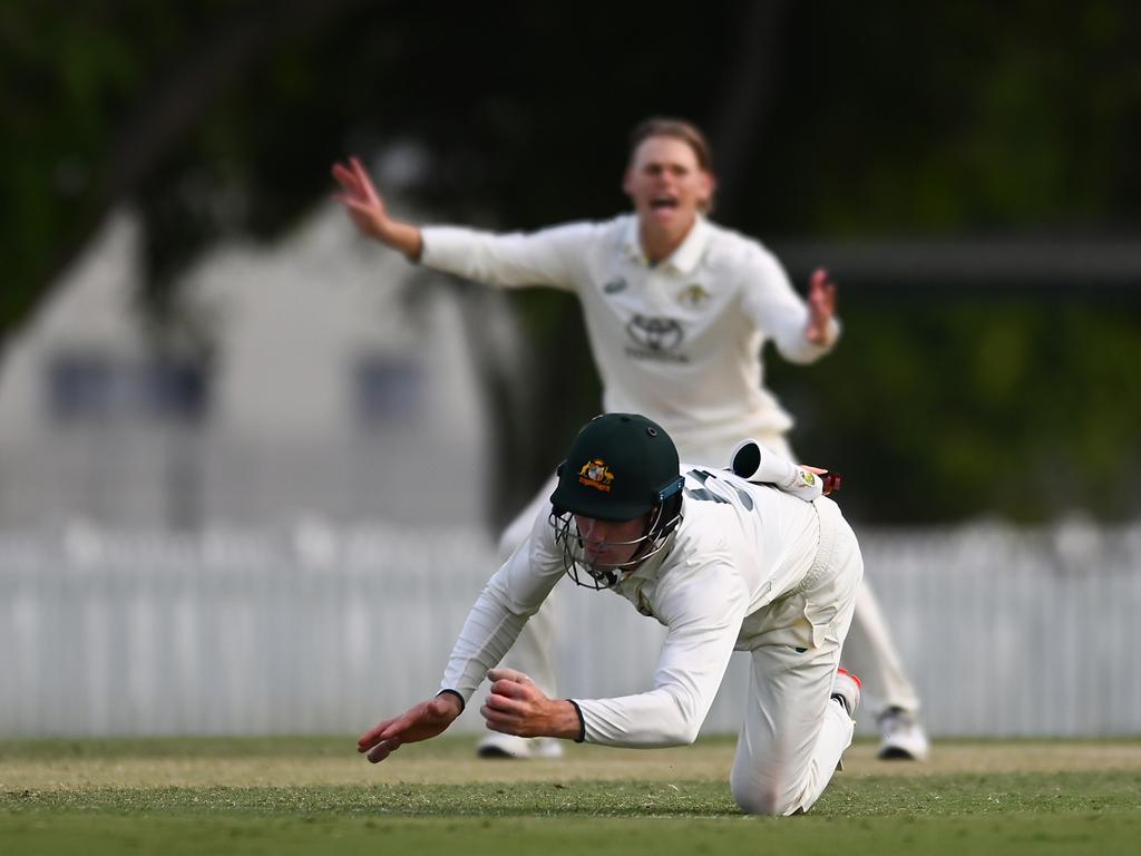 Cameron Bancroft drops a catch. Picture: Getty Images