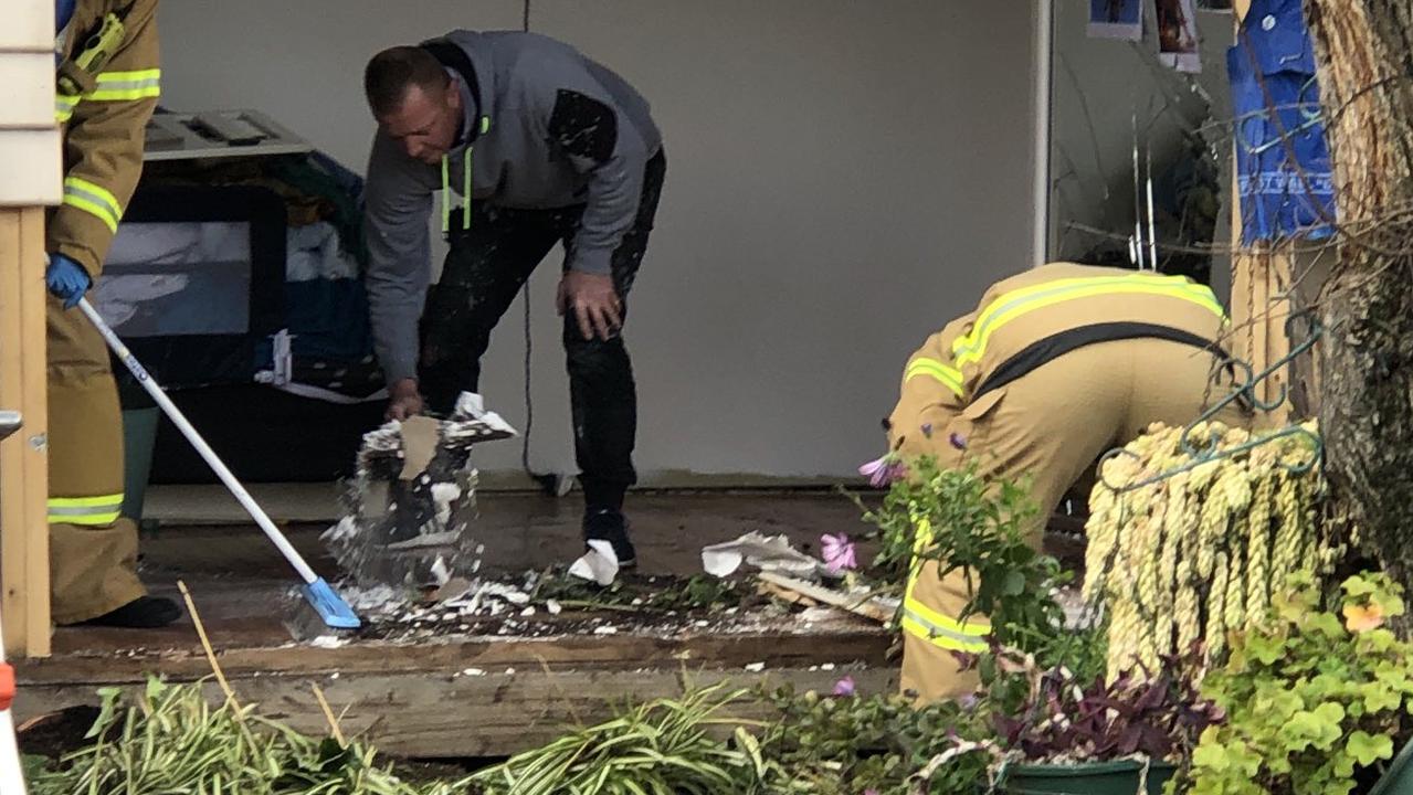 Glenroy Boys Lucky Escape After Car Crashes Through Beatty Avenue House Herald Sun 4109