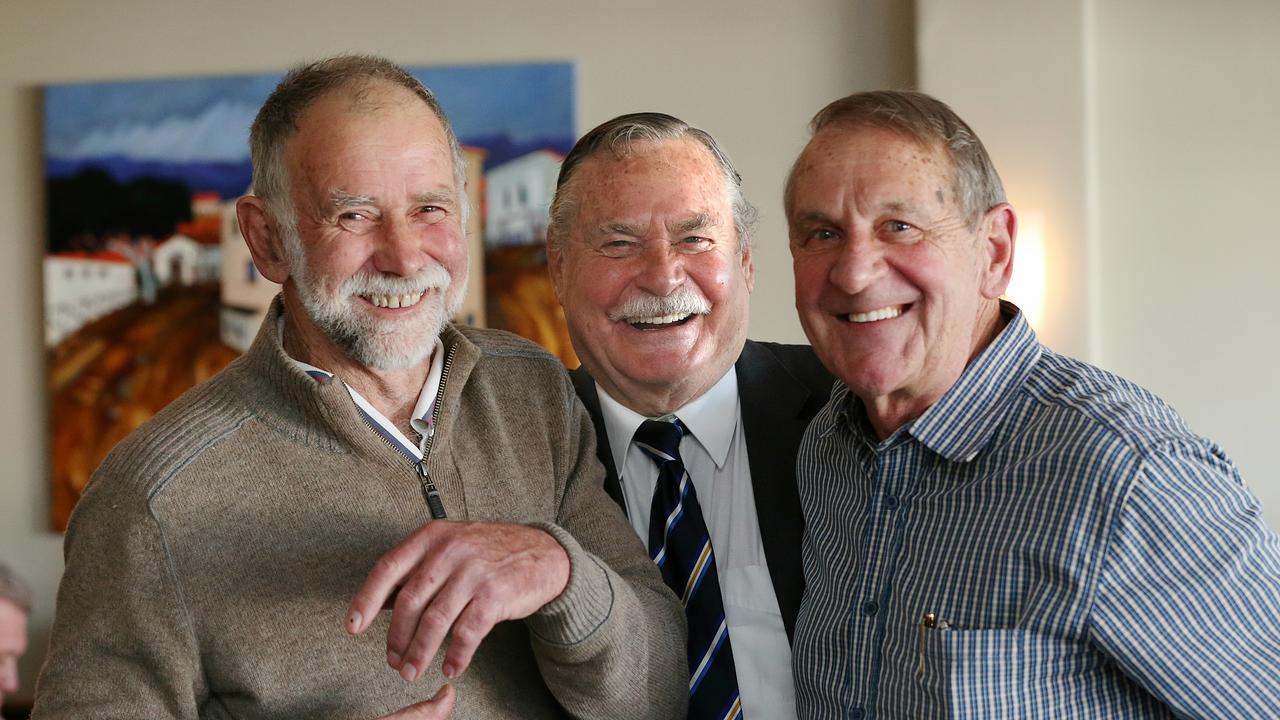 MELBOURNE PREMIERSHIP REUNION left to right. Bryan Kenneally ,Ron Barassi and Hassa Mann.