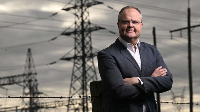 Federal Opposition Energy Minister Ted O'Brien says its approach in government will be to continue a rollout of small and large-scale renewable projects. Picture: Lyndon Mechielsen