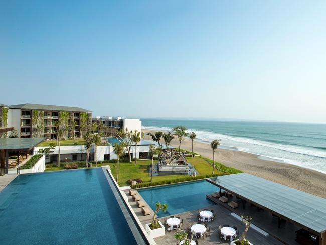 Alila Seminyak is an uber cool modern luxury resort in Bali with a 