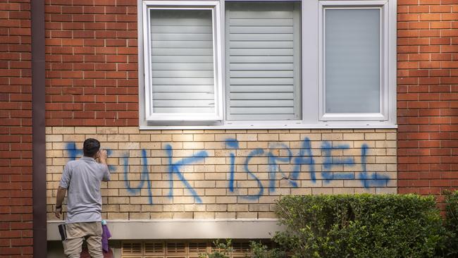 An apartment building in Sydney’s eastern suburb of Woollahra was damaged with anti-Israel graffiti. Picture: NewsWire / Jeremy Piper