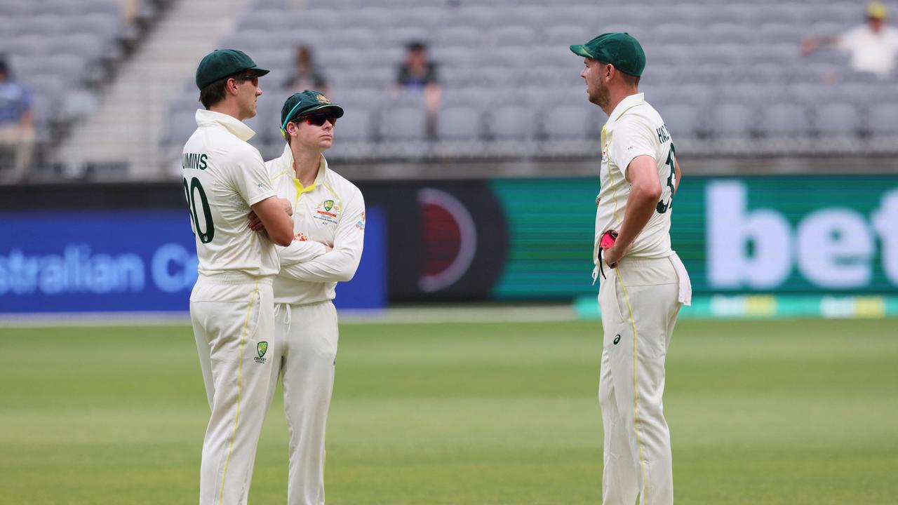 Could Australia be forced into a captaincy change?