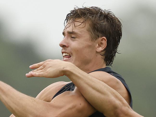 Aaron Cadman during the GWS Giants training session on February 27, 2024. Photo by Phil Hillyard(Image Supplied for Editorial Use only - Phil Hillyard / Venues NSW   - **NO ON SALES** - Â©Phil Hillyard )