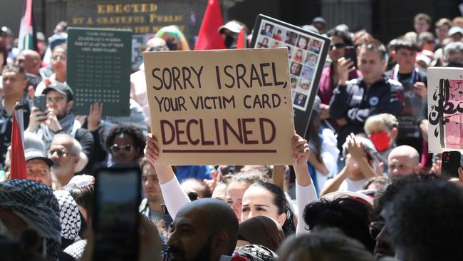 A pro Palestine rally in the Melbourne CBD on November 19. Picture: NCA NewsWire/David Crosling