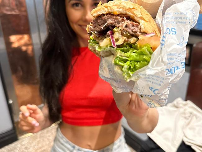 $15 burger every tourist wants to try