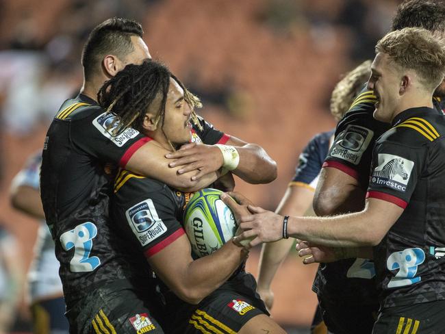 Johnny Faauli of the Chiefs is congratulated on his try during the Round 18 Super Rugby match between the Chiefs and the Brumbies at FMG Stadium Waikato in Hamilton, New Zealand, Saturday, July 7, 2018. (AAP Image/SNPA, John Cowpland NO ARCHIVING, EDITORIAL USE ONLY