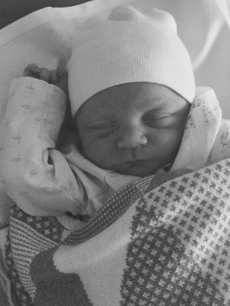 Tiny tot ... Carrie Bickmore introduces her second child, baby girl Evie on social media. Picture: Instagram