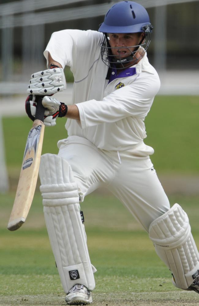 Justin Bridgeman on the drive in the 2009 Country Week final against Ballarat at the Albert Cricket Ground.