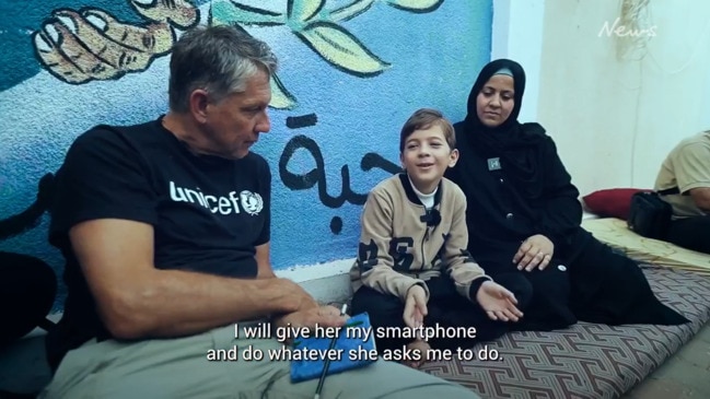 Aussie aid worker meets orphan of Gaza war