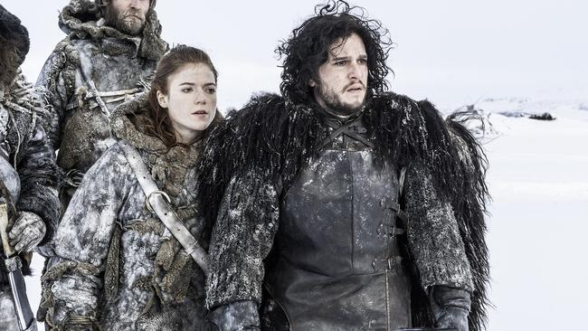 Love in a cold climate. Kit Harington as Jon Snow and Rose Leslie as Ygritte.