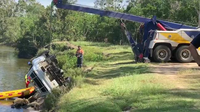 Swiftwater rescue team recover stolen Sarina ute dumped in Bakers Creek