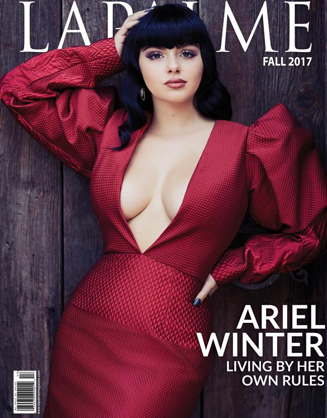 Ariel Winter's Sexiest Plunging Outfits: Photos Of The Looks – Hollywood  Life
