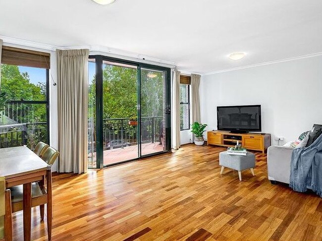 The two-bedroom apartment sold for $802,000.