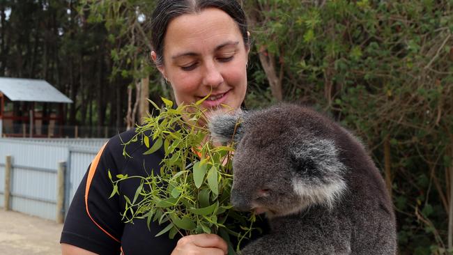 Kimberly Smart from Kangaroo Island who lost her home in the kangaroo island fires.Picture: Supplied