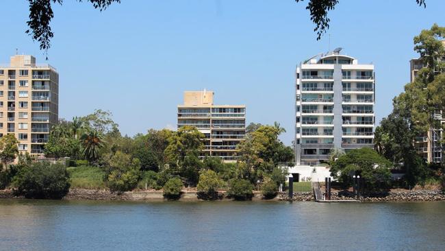 A St Lucia apartment sold to a Tassie mother/daughter duo for $1.21m.