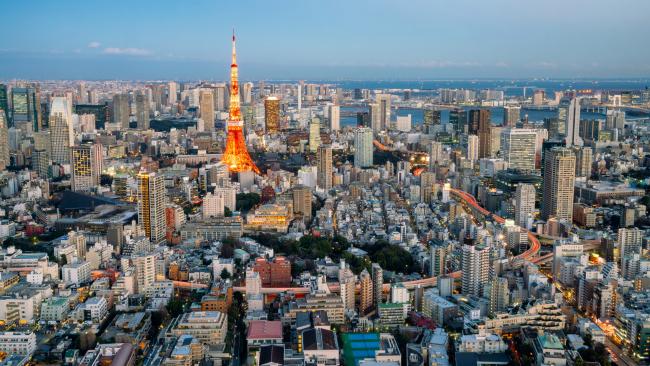 Illuminated Tokyo city view from Roppongi hills.