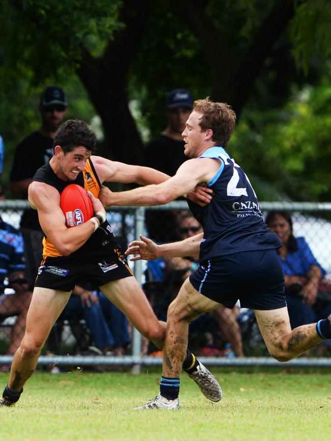 Charlie Le Fanu (left) will add class to Northcote Park’s defence. 