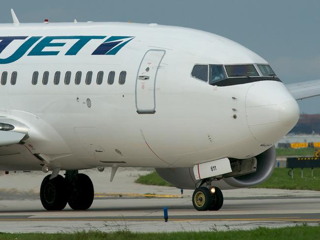 Approaching the threshold of Runway 6L, Toronto-Pearson