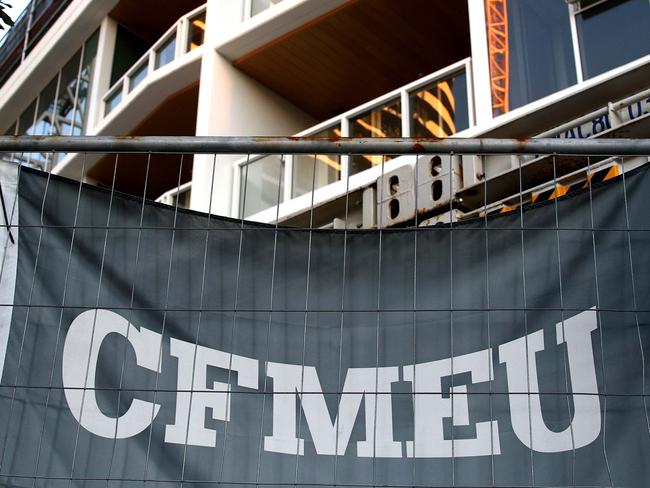 Generic CFMEU signage on a building site at Newstead, Brisbane. Newstead Friday 19th July 2024 Picture David Clark