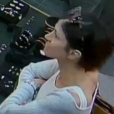 Police are seeking this woman, who they believe may be able to assist them with their investigation into the alleged theft of clothing from a Broadbeach Waters store in January.