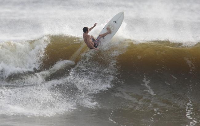 Alexandra Headland gets good lefts and rights for longboarders and shortbaorders alike. Picture: Nicholas Falconer