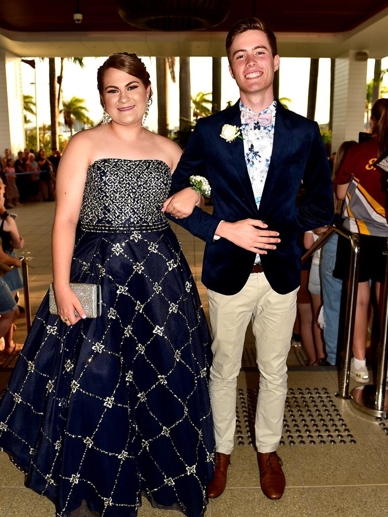 Southern Cross Catholic College formal 2019 | PHOTOS | Townsville Bulletin