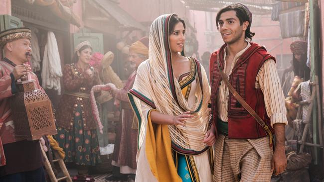 Naomi Scott as Jasmine and Mena Massoud as Aladdin in Disneyâ€™s live-action adaptation of ALADDIN, directed by Guy Ritchie.