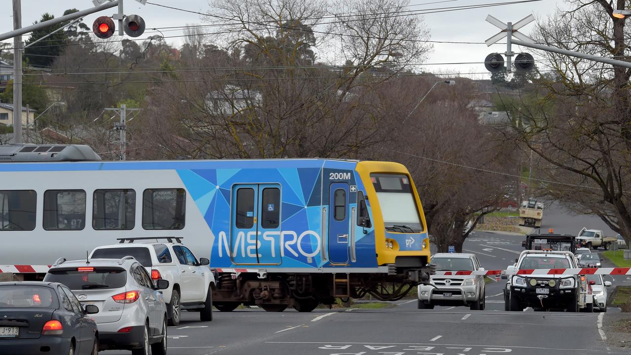 Lilydale And Mooroolbark Level Crossings Could Become Sky Rail Herald Sun