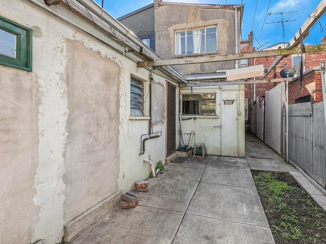 Melbourne rental market: Outrage over derelict inner city home costing $800 a week