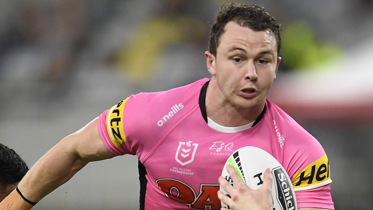 Dolphins land big gun to ease pressure; another star Panther staying put: NRL Transfer Centre 