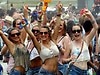 Punters feel Big Day Out heat
