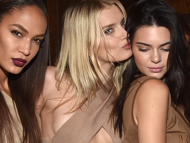 PARIS, FRANCE - OCTOBER 01: (L-R) Joan Smalls, Lily Donaldson, Kendall Jenner, Mohamed Sultan and Alessandra Ambrosio attend Balmain aftershow party as part of Paris Fashion Week Womenswear Spring/Summer 2016 at Laperouse on October 1, 2015 in Paris, France. (Photo by Jacopo Raule/Getty Images for Balmain)