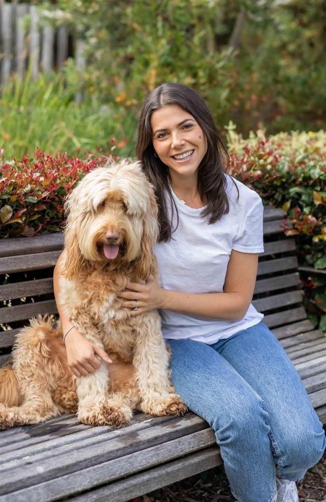 Arianne Sackville and her dog, Louie. Picture: Instagram/@bellandbone