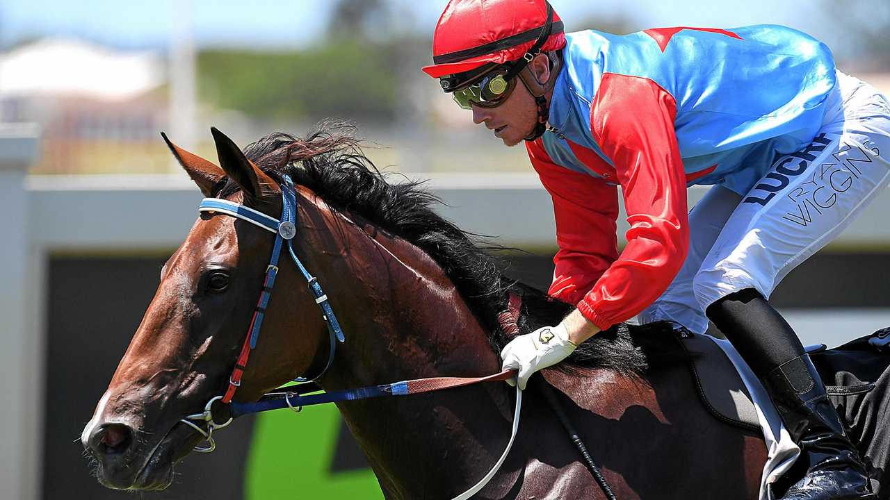 ‘Fly-in’ jockeys dominate at Callaghan Park meeting today | The Courier ...