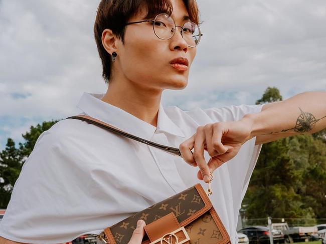 Trung Bao Le, 25, has been charged so allegedly stealing $50,000 worth of designer handbags in Sydney and Melbourne. The Vietnamese National was arrested at Randwick on Friday and charged with shoplifting and goods in custody offences. https://instagram.com/thefashionsanga?igshid=1k8llp1g7genk