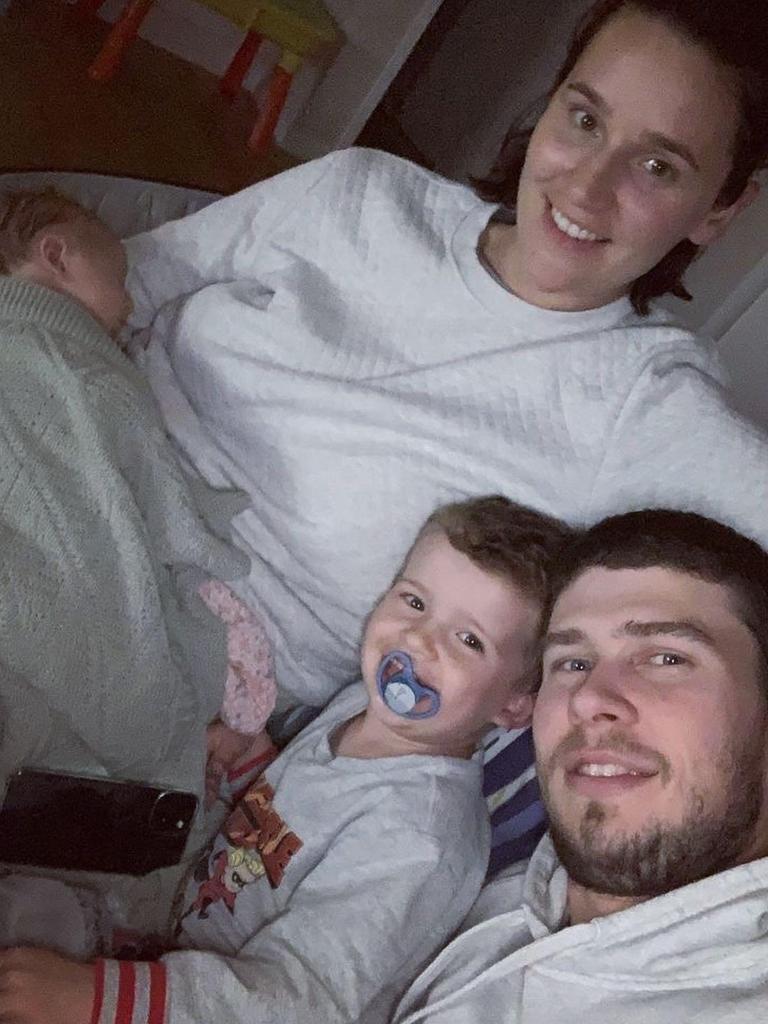 Clint Steindl welcomes baby girl with wife Kayla | The Mercury