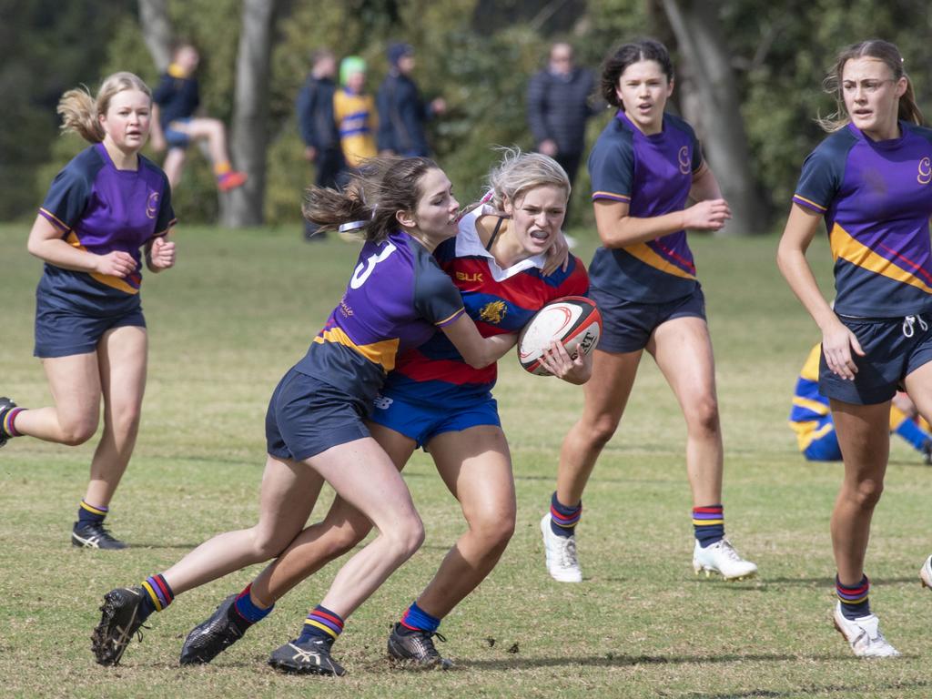 Jess Fitzgibbons for Downlands. Selena Worsley Shield game 1. Girl's rugby 7s Downlands vs Glennie. Saturday, August 6, 2022. Picture: Nev Madsen.