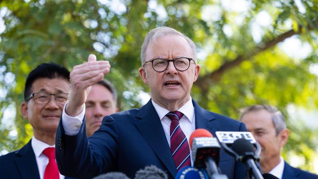 Mr Albanese visits Winthrop Primary School in Perth. Picture: Jason Edwards / NewsWire