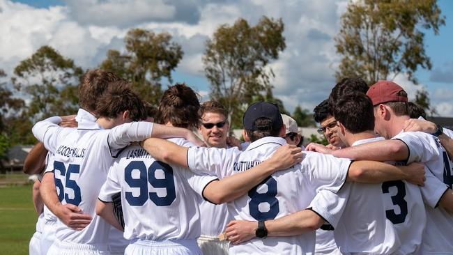 School of Rural Health students versing Dubbo Base Hospital staff at an annual cricket match. Photo: Supplied.