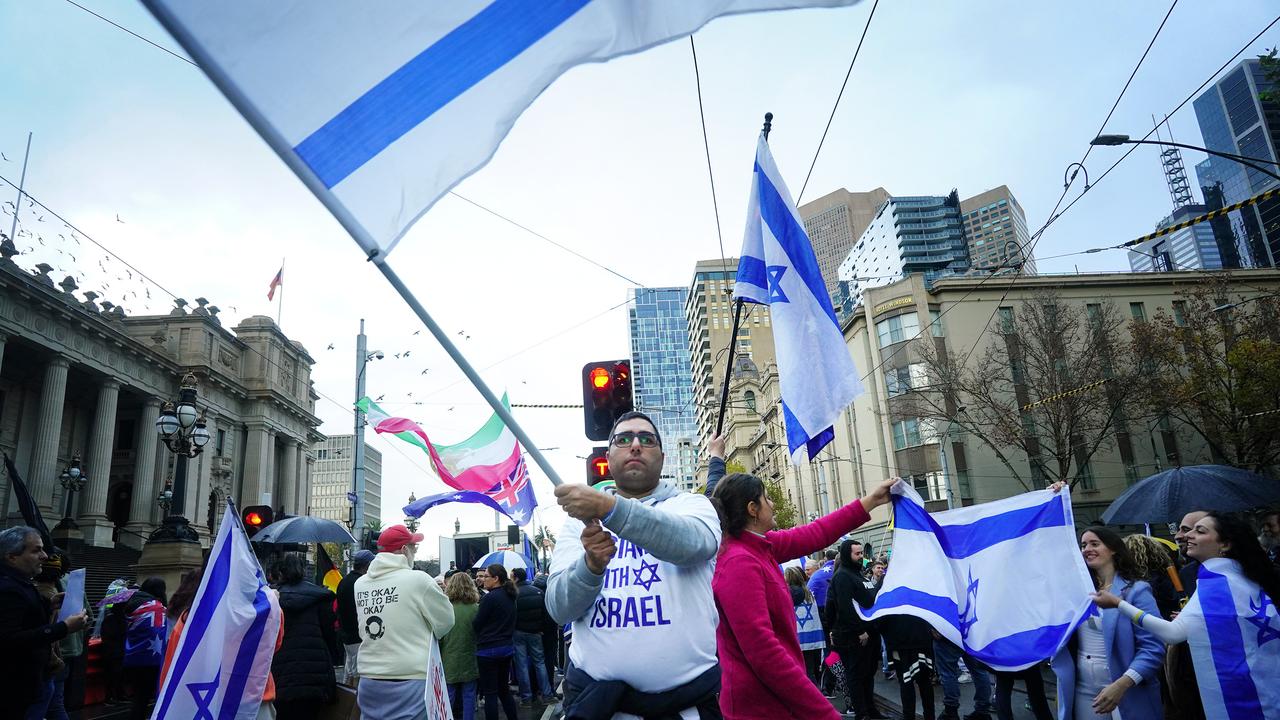 Pro-Israeli supporters marched outside Victorian Parliament. Picture: NCA NewsWire/ Luis Enrique Ascui