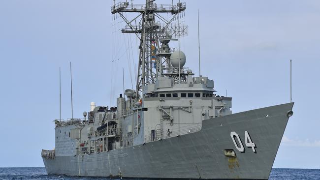 HMAS Darwin (AAP Image/Lucy Hughes Jones)