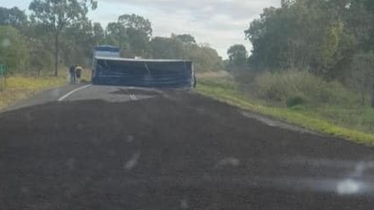 Truck rollover, fertiliser spill shuts Bruce Highway