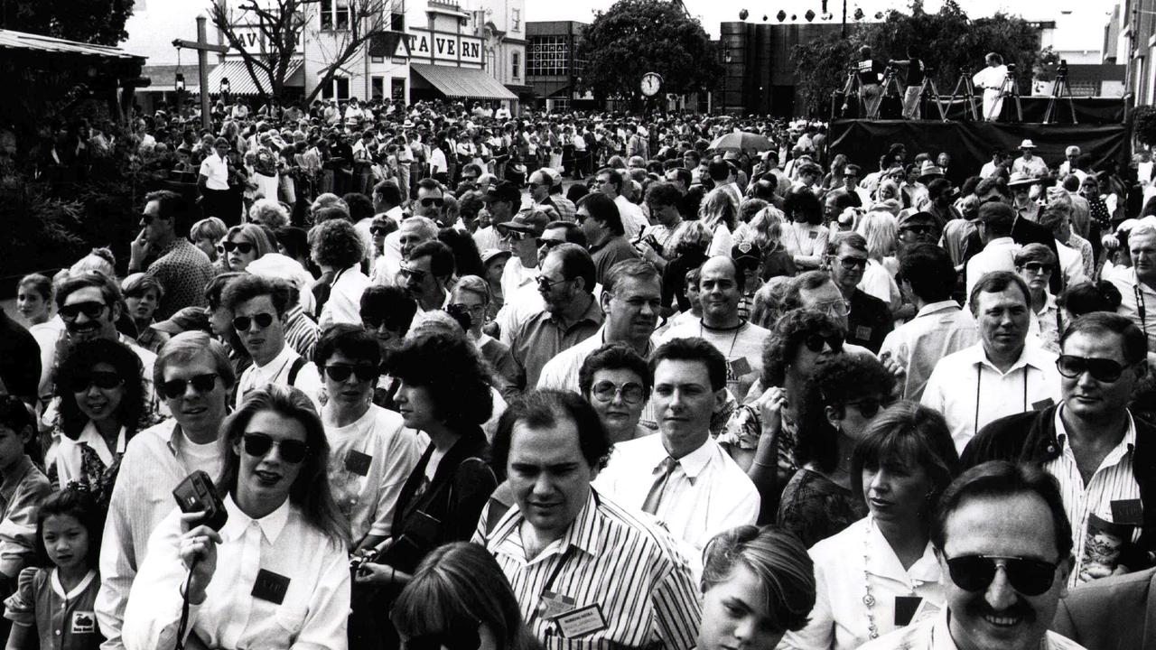 Crowds of visitors during opening of Movie World.