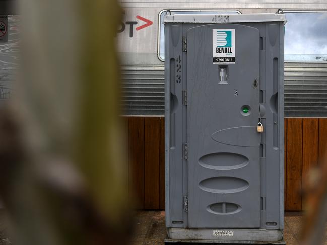 This single locked portaloo available for use to bus drivers only outside Frankston Railway Station. The toilet block was demolished as part of the roadworks and hasn't been replaced. Local residents are unhappy. PICTURE : PENNY STEPHENS. 17TH OCTOBER 2018.