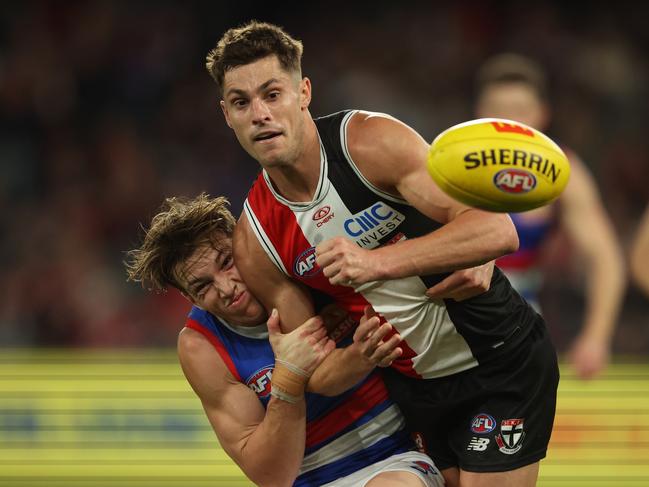 Jack Steele’s Saints are struggling with a one paced midfield at the moment. Picture: Robert Cianflone/Getty Images