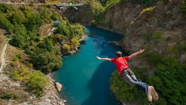 Bungy jump in Queenstown.