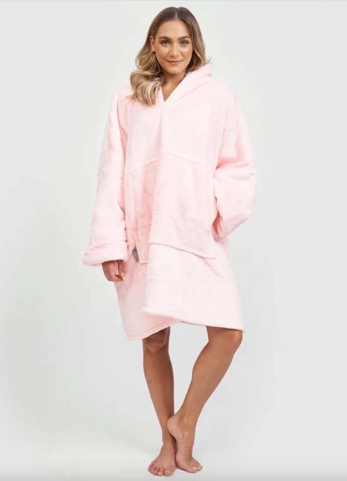 The Comfy review: I tried the blanket sweatshirt from Shark Tank - Reviewed