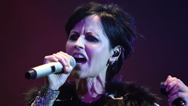 (FILES) This file photo taken on July 07, 2016 shows Irish singer Dolores O'Riordan of Irish band The Cranberries performing on stage during the 23th edition of the Cognac Blues Passion festival in Cognac on July 7, 2016. The Cranberries singer Dolores O'Riordan died on January 15, 2018 in London at the age of 46, a publicist statement said.  / AFP PHOTO / GUILLAUME SOUVANT